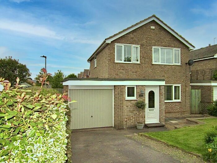 4 Bedroom Detached House For Sale In West Lane, Ripon, HG4