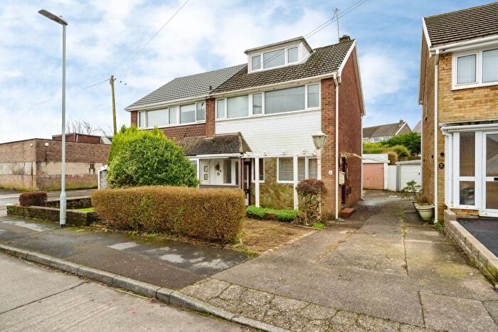 3 Bedroom Semi Detached House For Sale In Penrhiw Road, Swansea, West Glamorgan, SA6
