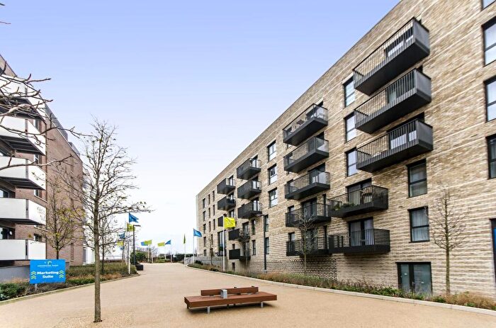 1 Bedroom Flat For Sale In Kingfisher Heights, Silvertown, London, E16