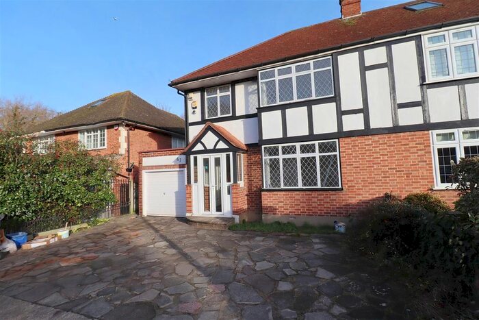 3 Bedroom Semi-Detached House To Rent In Chigwell Park Drive, Chigwell, IG7