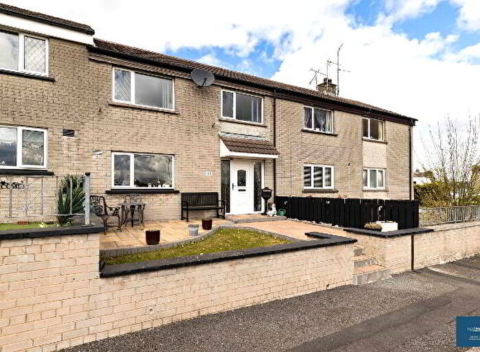 3 Bedroom Mid Terraced House For Sale In Austin Drive, Tandragee, BT62