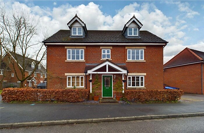 5 Bedroom Detached House For Sale In Wheatsheaf Close, Sindlesham, Wokingham, Berkshire, RG41