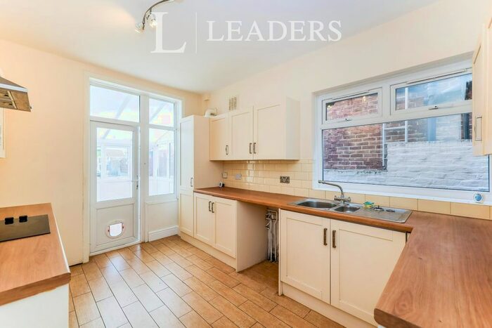 3 Bedroom Terraced House To Rent In Chichester Road, Portsmouth, PO2