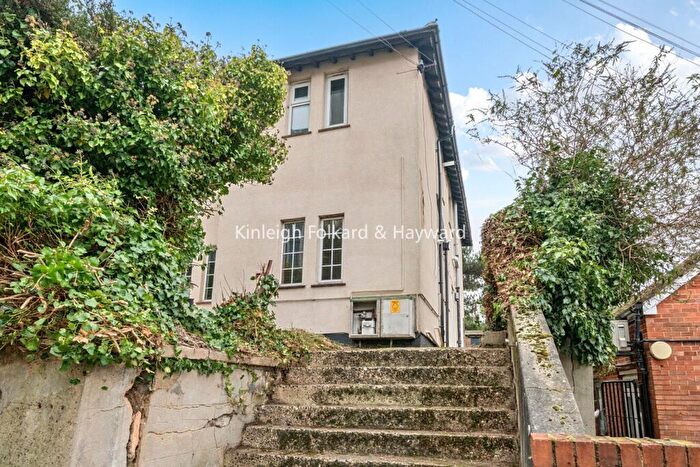 2 Bedroom Maisonette For Sale In Ravensbourne Road, Bromley, BR1