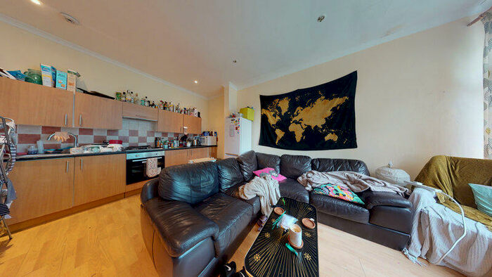 3 Bedroom Terraced House To Rent In Knowle Terrace, Burley, Leeds, LS4