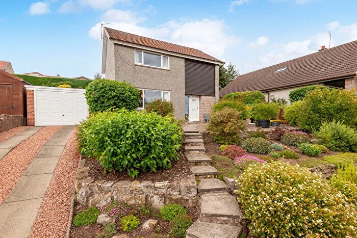 3 Bedroom Detached House For Sale In Scotstarvit View, Cupar, KY15