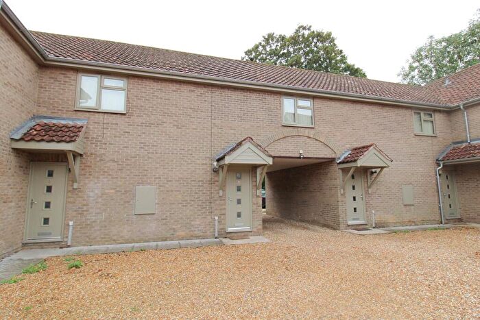 3 Bedroom Flat To Rent In Munden Close, Hockwold, Thetford, IP26