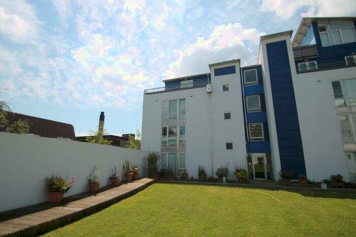 1 Bedroom Flat To Rent In Sanford Street, Town Centre, Swindon, SN1