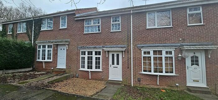 3 Bedroom Terraced House To Rent In Burdock Close, Oakwood, Derby, DE21