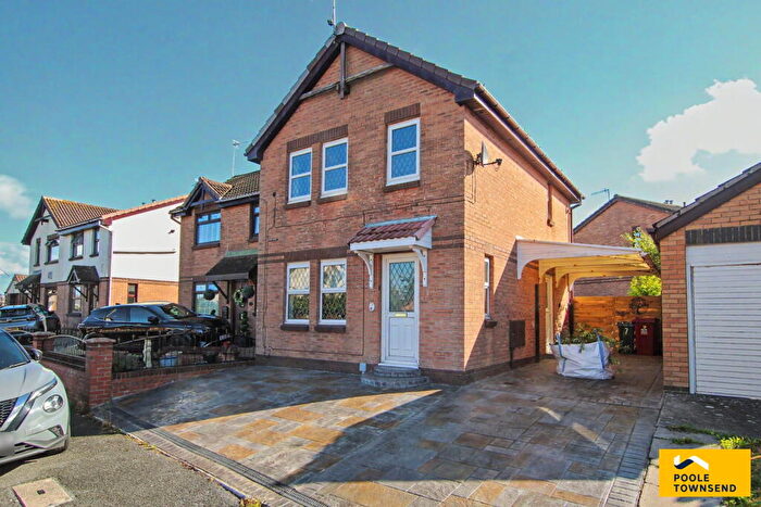 3 Bedroom Semi-Detached House For Sale In Helmsley Drive, Barrow-In-Furness, LA14