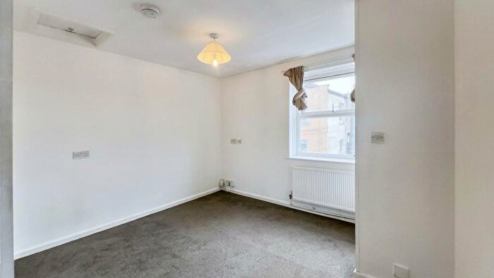 1 Bedroom Flat To Rent In Perry Street, Bristol, BS5