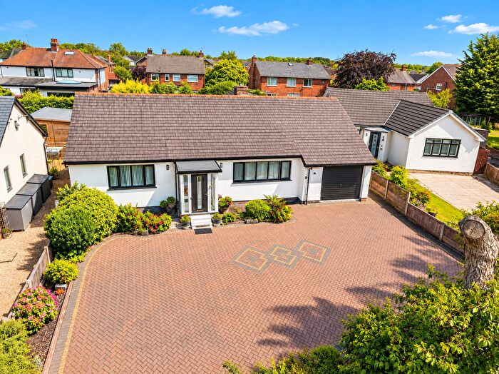 2 Bedroom Detached Bungalow For Sale In Parklands Close, Penwortham, Preston, PR1