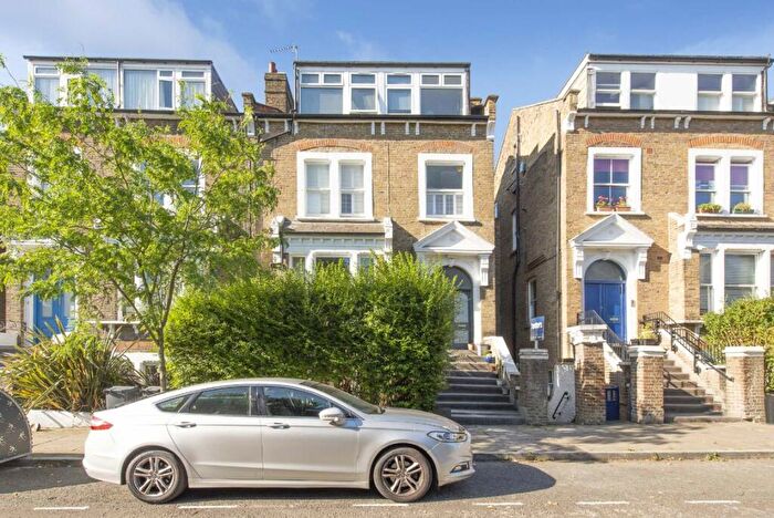 1 Bedroom Flat For Sale In Portland Rise, London, N4