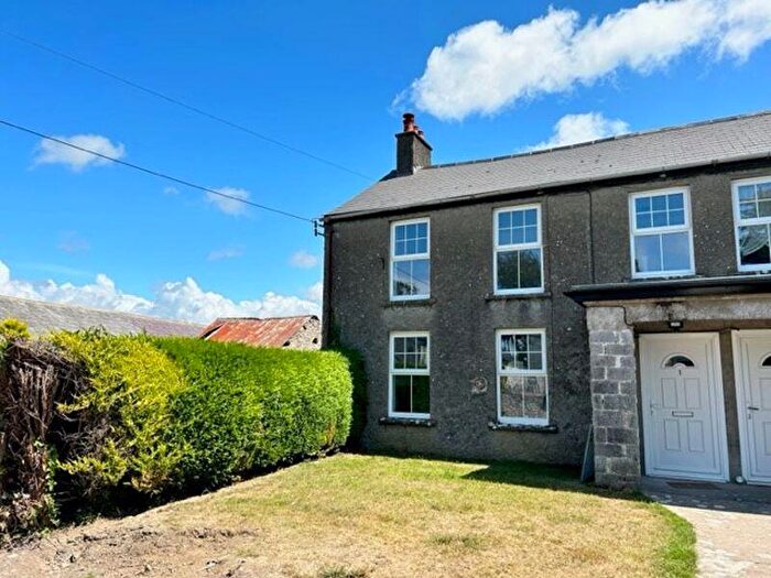 2 Bedroom Cottage To Rent In Picketston, Barry, CF62