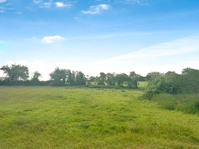 5 Bedroom Detached House For Sale In Upper Weald, Calverton, Milton Keynes, MK19