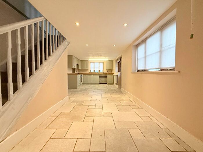 2 Bedroom End Of Terrace House To Rent In Moreton-On-Lugg, Hereford, HR4
