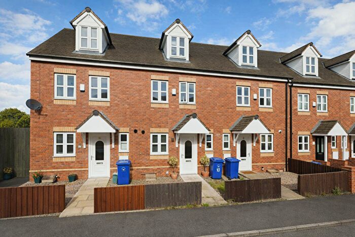 3 Bedroom Mews To Rent In Sparrow Terrace, ST5