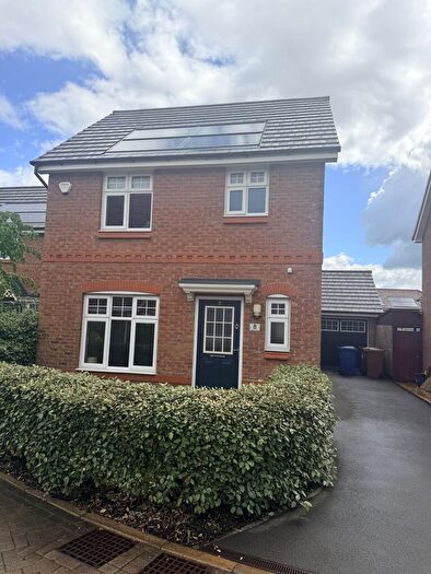 3 Bedroom Detached House To Rent In Eastbourne Crescent, Stockport, SK5