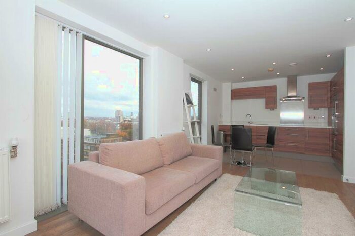 2 Bedroom Apartment To Rent In Bootmakers Court, Ben Jonson Road, London, E1