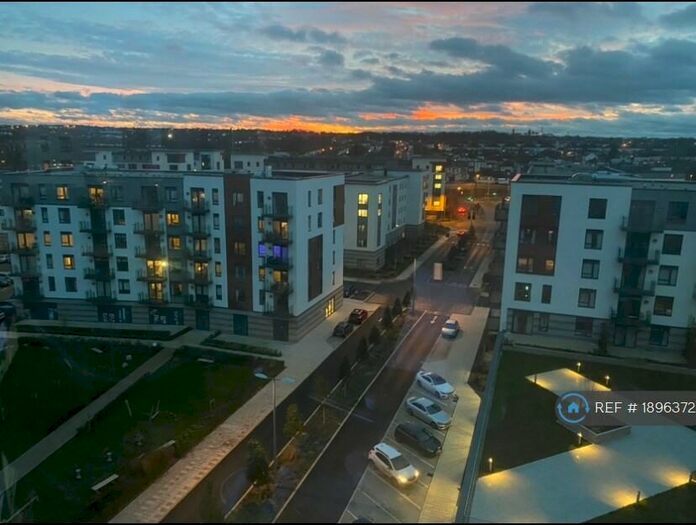 2 Bedroom Penthouse To Rent In Peninsula Quay, Gillingham, ME7