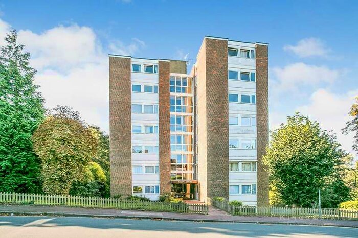 2 Bedroom Flat To Rent In Molyneux Park Road, Tunbridge Wells, TN4