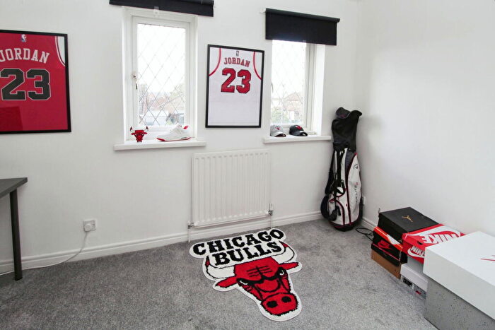 2 Bedroom Semi-Detached House For Sale In Turner Close, Ryton, NE40
