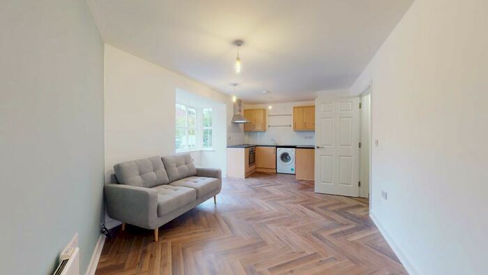 2 Bedroom Flat To Rent In St Michaels Lane, LS6