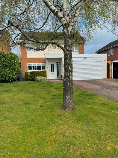 4 Bedroom Detached House To Rent In Copt Heath Drive, Solihull, B93