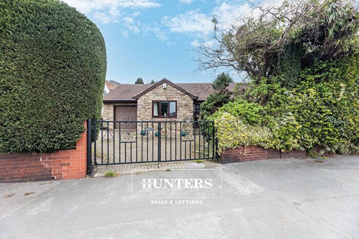 3 Bedroom Detached Bungalow For Sale In Front Street, Castleford, WF10