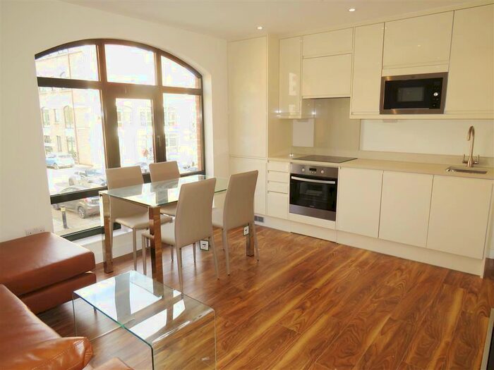 1 Bedroom Apartment To Rent In Corner Hall, Hemel Hempstead, HP3