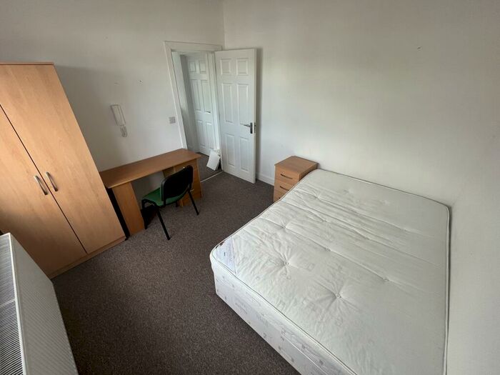 1 Bedroom Property To Rent In Oxford Road Rm, Cowley, Oxford, OX4