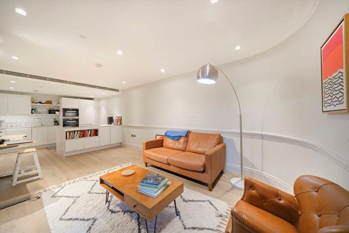 1 Bedroom Flat To Rent In Crisp Road, Hammersmith Riverside, W6