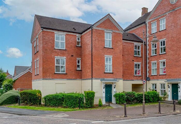 2 Bedroom Apartment To Rent In Dickens Heath Road, Shirley, Solihull, B90