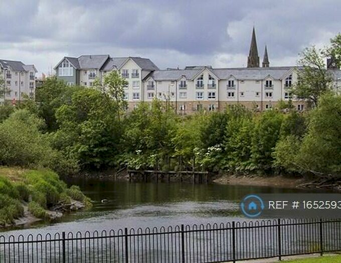 2 Bedroom Flat To Rent In Chandlers Court, Stirling, FK8