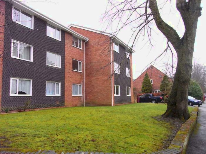 2 Bedroom Flat To Rent In Southcote Road, Reading, RG30