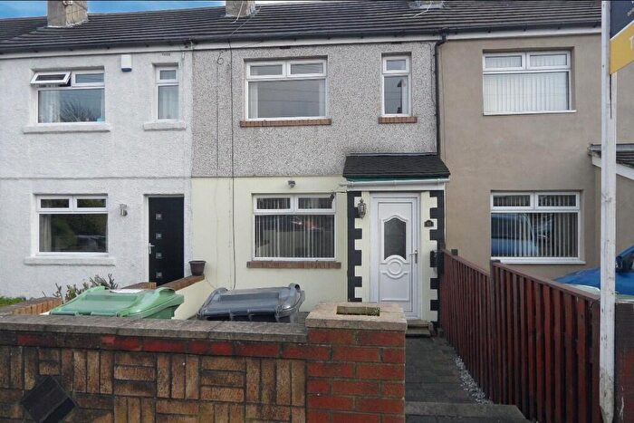 2 Bedroom Terraced House To Rent In Kilroyd Avenue, Cleckheaton, West Yorkshire, BD19