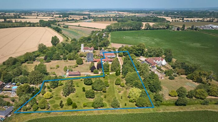 5 Bedroom Barn Conversion For Sale In Denham, Bury St Edmunds, Suffolk, IP29