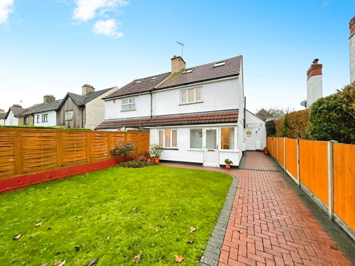 3 Bedroom Semi Detached House To Rent In Oldfields Road, Sutton, SM1