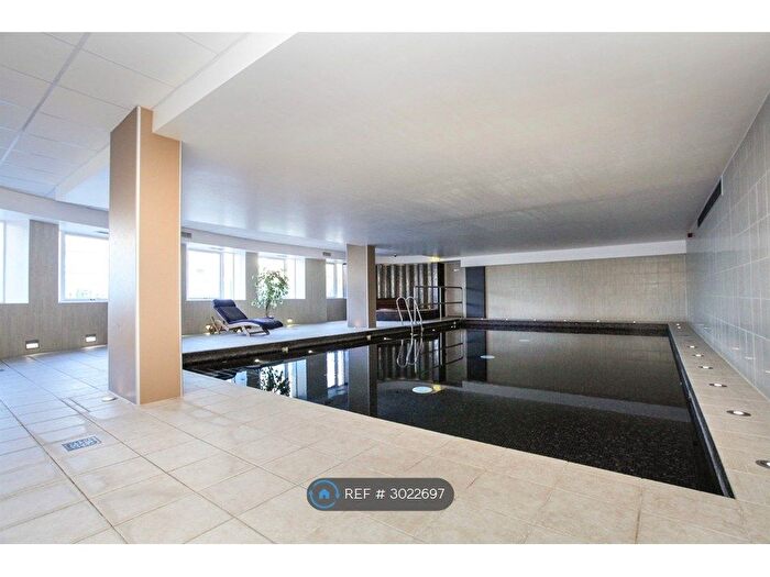 2 Bedroom Flat To Rent In The Belvedere, Cambridge, CB2