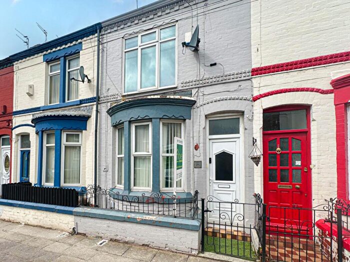 2 Bedroom Terraced House For Sale In Shaftesbury Terrace, Liverpool, L13