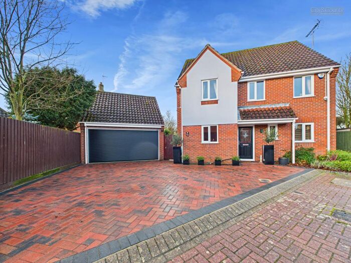 4 Bedroom Detached House For Sale In Gascoigne, Peterborough, PE4