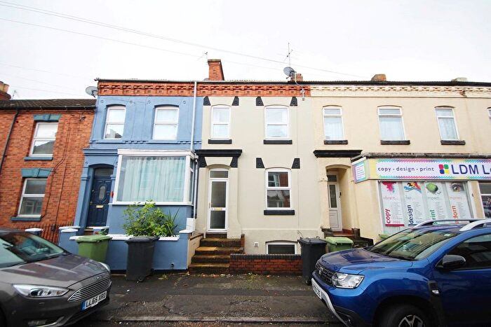 2 Bedroom Terraced House To Rent In Knox Road, Wellingborough, NN8