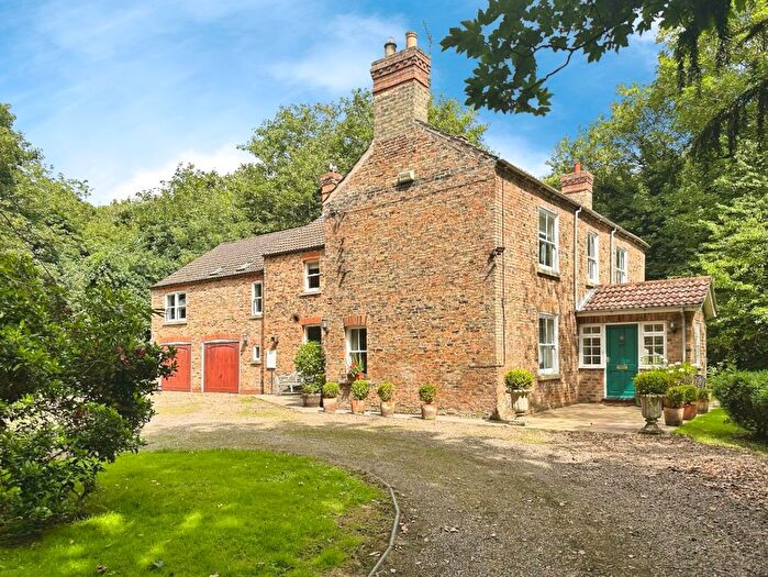 5 Bedroom Detached House For Sale In The Presbytery, New Road, Holme-On-Spalding-Moor, York, YO43