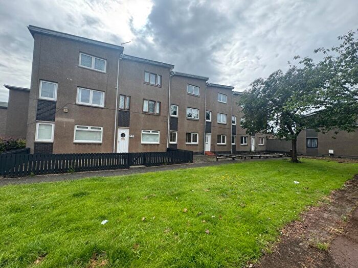 2 Bedroom Maisonette For Sale In Aitken Court, Fife, Leven, KY8