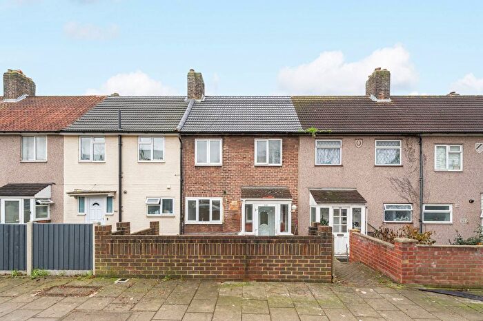 3 Bedroom Terraced House To Rent In Downham Way, Bromley, BR1
