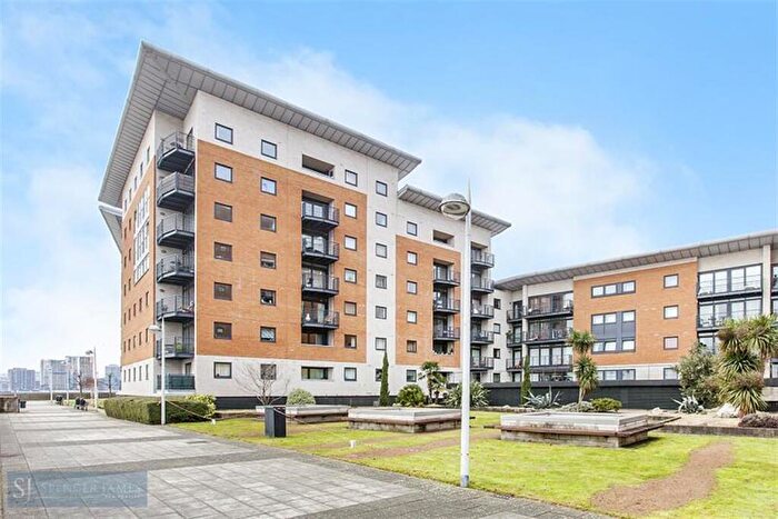 2 Bedroom Apartment To Rent In Inverness Mews, E16