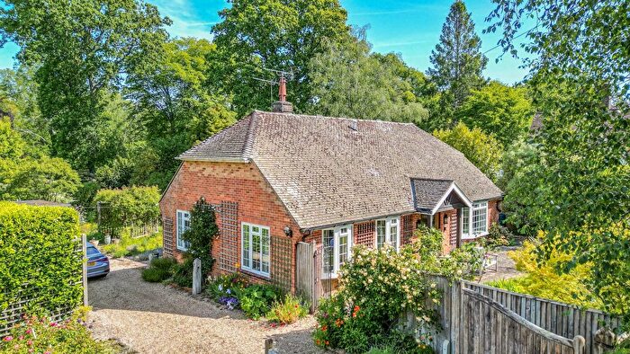 3 Bedroom Detached House For Sale In Burgh Hill, Etchingham, TN19