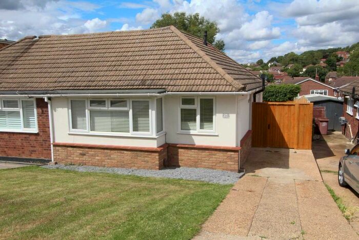 2 Bedroom Semi-Detached Bungalow To Rent In Karen Close, Benfleet, SS7