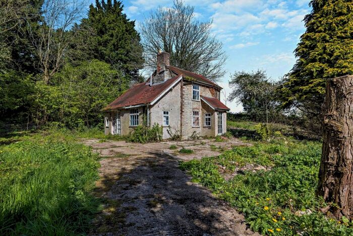 2 Bedroom Character Property For Sale In Hartland Hill, Minsterworth, Gloucester, GL2