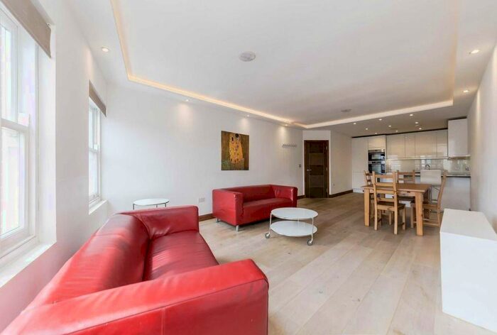 2 Bedroom Flat To Rent In St. John's Road, London, SW11